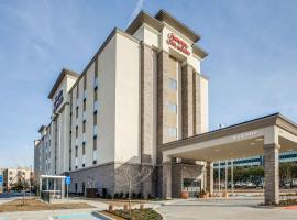 Hampton Inn & Suites Dallas-Central Expy/North Park Area, hotel in Dallas