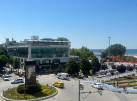 Grand Karot Hotel, hotel en Yalova