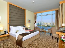 Copthorne Hotel Sharjah, hotel en Al Majaz, Sharjah