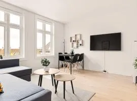 Dinbnb Apartments I Views & Street Parking in Sandviken