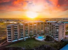 8th Floor Penthouse Luxury Beautifully Remodeled