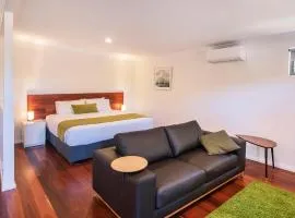 Karri Tree Studio Apartment