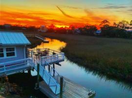 Creekside Paradise, lemmikkystävällinen hotelli kohteessa Tybee Island