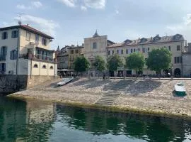 Loft Apartment PIAZZA Lake View