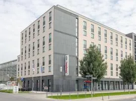 Hampton by Hilton Frankfurt City Centre