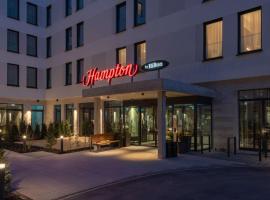 Hampton By Hilton Munich City North, hotel di Munchen