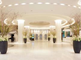 Titania Hotel, hotel i Athen