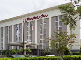 Hampton Inn Orlando-International Airport, hotel cerca de Aeropuerto internacional de Orlando - MCO, Orlando