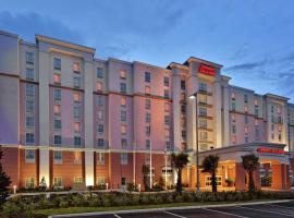 Hampton Inn & Suites Orlando Airport at Gateway Village, hotel em Orlando