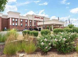 Hampton Inn Akron-South, khách sạn ở Akron