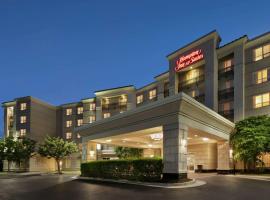 Hampton Inn & Suites Washington-Dulles International Airport, viešbutis mieste Sterlingas, netoliese – Washington Dulles tarptautinis oro uostas - IAD