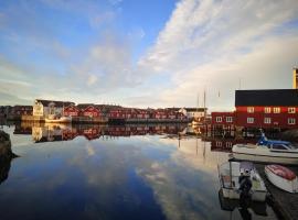 Kule gule huset, hotell i Svolvær