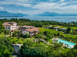 Castello Belvedere Apartments, aparthotel in Desenzano del Garda