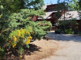 Yosemite Mountain Retreat, chalé alpino em Oakhurst