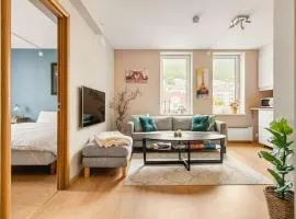 Dinbnb Apartments I Roof Terrace & Laundry in Sandviken