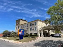 Comfort Suites Near Seaworld