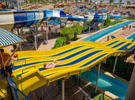 Titanic Aqua Park Resort fun city, hotel a Hurghada