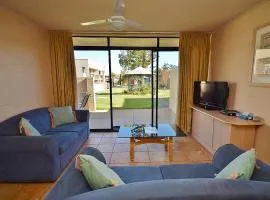 Riverview Holiday Apartment 47 - Kalbarri, WA