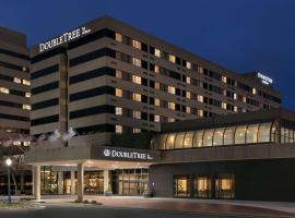 DoubleTree by Hilton Canton Downtown, khách sạn gần Sân bay quốc tế Akron-Canton - CAK, Canton