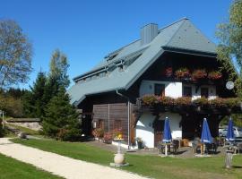 Schwarzwaldhof Nicklas, hotel a Bonndorf im Schwarzwald