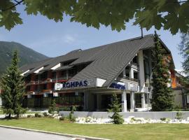 Viesnīca Hotel Kompas pilsētā Kraņska Gora