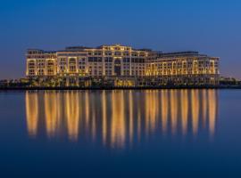 Palazzo Versace Dubai, viešbutis Dubajuje, netoliese – Dubajaus tarptautinis oro uostas - DXB