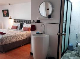 Happy Beach Jomtien Guesthouse, hotel en Jomtien