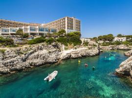 Globales Almirante Farragut, viešbutis mieste Cala en Blanes