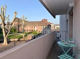 Appartement de luxe en hyper-centre avec 3 chambres, balcon, parking, proche Musée Unterlinden - FR-1-744-37