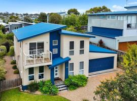 Twin Beaches Retreat Cowes, pet-friendly hotel sa Cowes