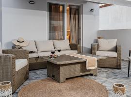 AMINA APARTMENTS, hotel sa Zakynthos Town