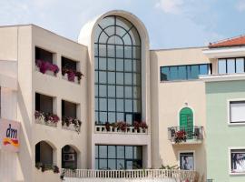 Hotel Bellevue Trogir – hotel w Trogirze