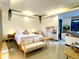 Namal Apartelle - Free Scooter & Concierge Service, Hotel in El Nido