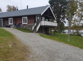 Brekkveien 81-meget sentral hytte,15 min å gå til Røros sentrum, hotell på Røros