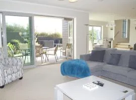 Magic On Molesworth Wow Factor Prime Location