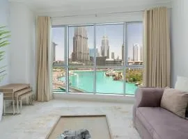 King 2 Bedroom With Burj Khalifa & Fountain View