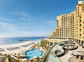 Fairmont Ajman, viešbutis Adžmane