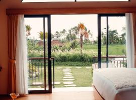 Padi Villas by Aayan, hotel in Canggu