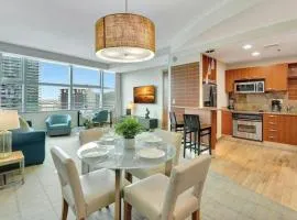 1BR Luxury Condo With Parking in the Heart of Brickell