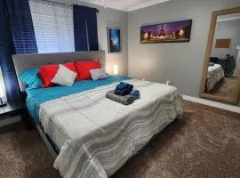 Blue Shark *E4* @ Midtown Comfortable 1BR King Apartment