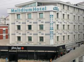 Melidium Hotel，貝利都茲的飯店