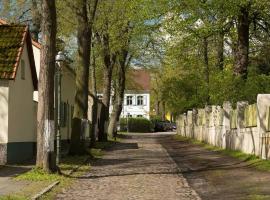 Ferienhaus am Wasser - citynah, hotell i Berlin