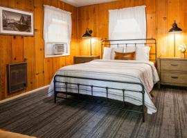 Inn at Sugar Pine Ranch, hotel sa Groveland