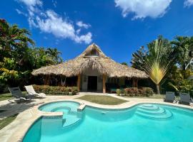 Villa Clarissa No. 8, glamping site in Las Terrenas