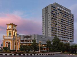 Courtyard by Marriott Phuket Town, хотел в Пукет