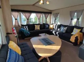 LuaMar Holidays- Tattershall Lakes - Lancaster Crescent