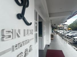 SiN LiEN HOTEL, hotel v destinaci Keluang