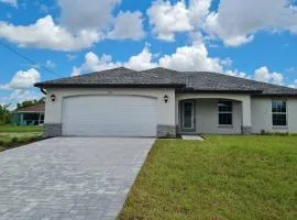 Cape Coral Serenity Retreat