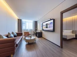 Atour Hotel Guangzhou Panyu Wanbo CBD Hanxi Changlong