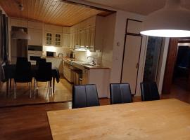 Viesu nams Kiruna Accommodation Läraregatan 19B pilsētā Kiruna